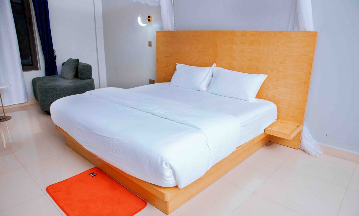 Ensuite Room